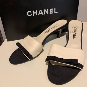 Chanel shoes mules kitten heels size 40